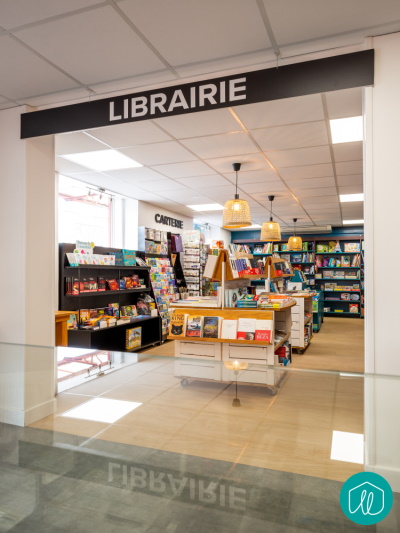 Agence etincelles Bordeaux Rénovation d’un magasin papeterie, presse et librairie